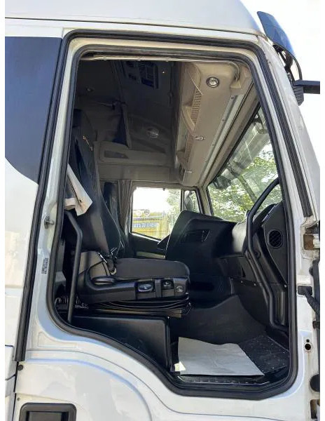 Тягач Iveco Stralis 480 AS440T/P*Standard*Intarder*Klima*Standklima: фото 13 Тягач Iveco Stralis 480 AS440T/P*Standard*Intarder*Klima*Standklima: фото 13