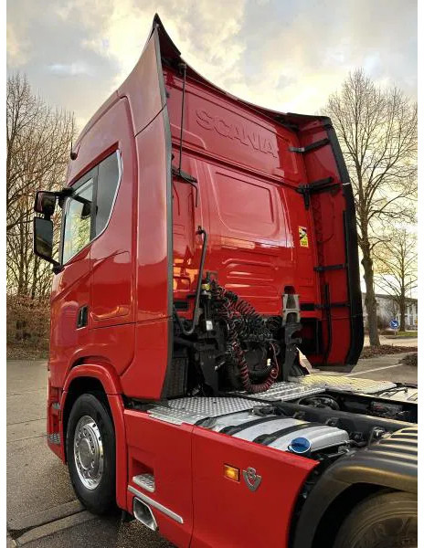 Scania S580 V8 6X2/4 TOPZUSTAND! Intarder*E6* - Тягач: фото 4 Scania S580 V8 6X2/4 TOPZUSTAND! Intarder*E6* - Тягач: фото 4