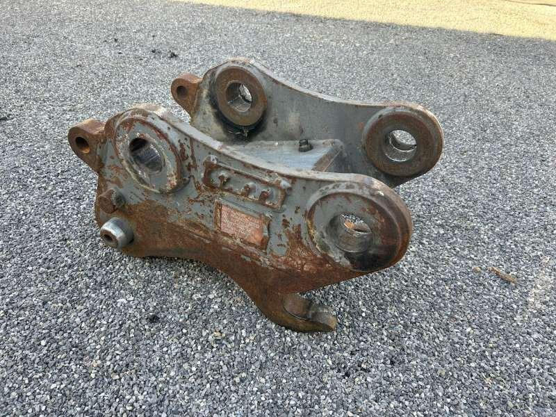 LIEBHERR SW33 - Axes 65mm - Сцепное устройство для Строительной техники: фото 3 LIEBHERR SW33 - Axes 65mm - Сцепное устройство для Строительной техники: фото 3