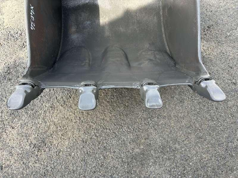 MECALAC 12 - 870mm - fond à revoir - Ковш для экскаватора: фото 2 MECALAC 12 - 870mm - fond à revoir - Ковш для экскаватора: фото 2