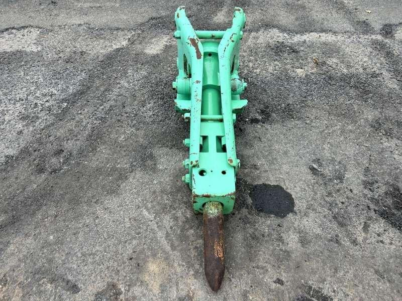 Tractopelles / peles 6 / 8 Tonnes - 355 Kgs - Гидромолот для Строительной техники: фото 2 Tractopelles / peles 6 / 8 Tonnes - 355 Kgs - Гидромолот для Строительной техники: фото 2