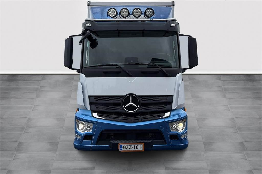 Mercedes-Benz 2546 6x2 L - Грузовик с закрытым кузовом: фото 2 Mercedes-Benz 2546 6x2 L - Грузовик с закрытым кузовом: фото 2