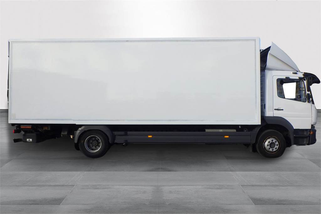 Mercedes-Benz ATEGO 1323L KSA+PL - Грузовик с закрытым кузовом: фото 4 Mercedes-Benz ATEGO 1323L KSA+PL - Грузовик с закрытым кузовом: фото 4
