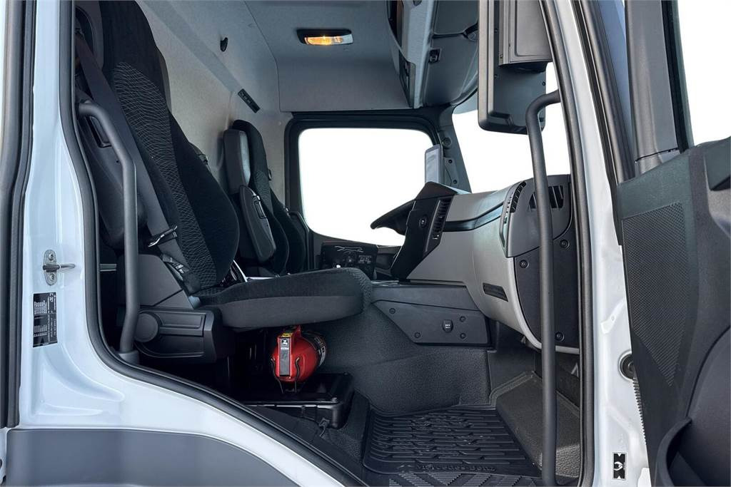 Изотермический грузовик Mercedes-Benz Actros 1830L 5 SM FRC 2-lämpö(atp10/2025): фото 20