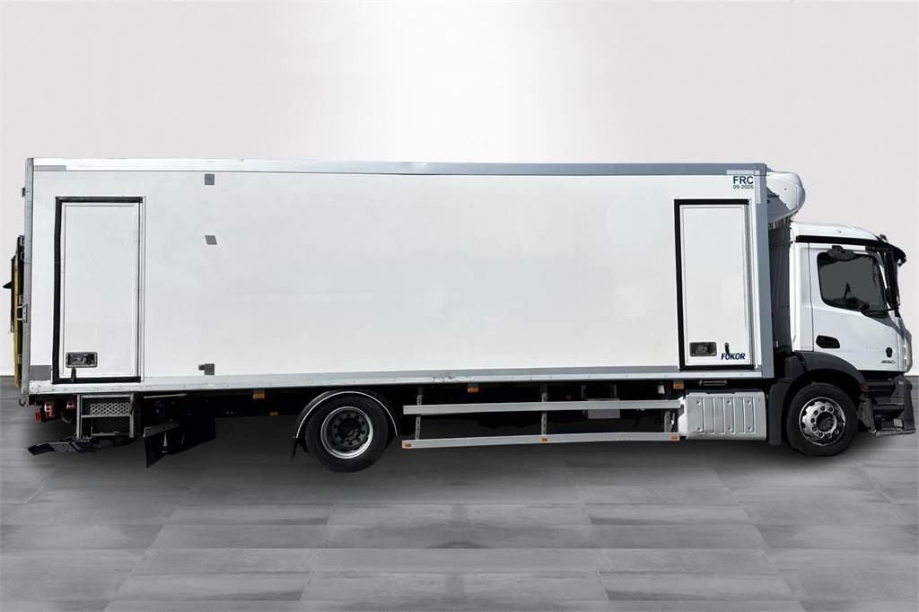 Mercedes-Benz Actros 1830L FRC 09/2026 2-lämpö - Изотермический грузовик: фото 4 Mercedes-Benz Actros 1830L FRC 09/2026 2-lämpö - Изотермический грузовик: фото 4