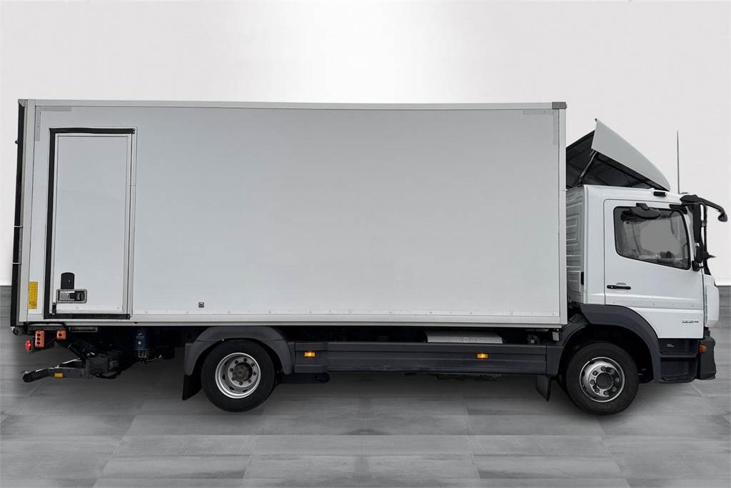 Mercedes-Benz Atego 1224L 6,2m KSA-kori + PL - Грузовик с закрытым кузовом: фото 4 Mercedes-Benz Atego 1224L 6,2m KSA-kori + PL - Грузовик с закрытым кузовом: фото 4