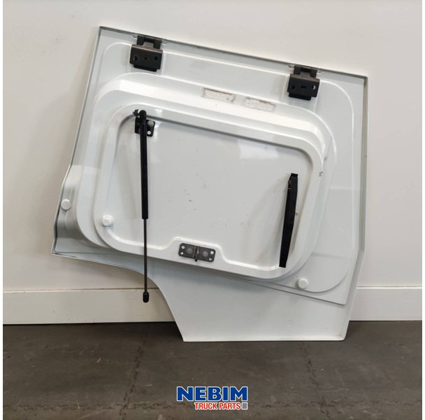 Renault Renault - 7482376484 - Bagageluik T-serie rechts - Запчасти для Грузовиков: фото 2 Renault Renault - 7482376484 - Bagageluik T-serie rechts - Запчасти для Грузовиков: фото 2