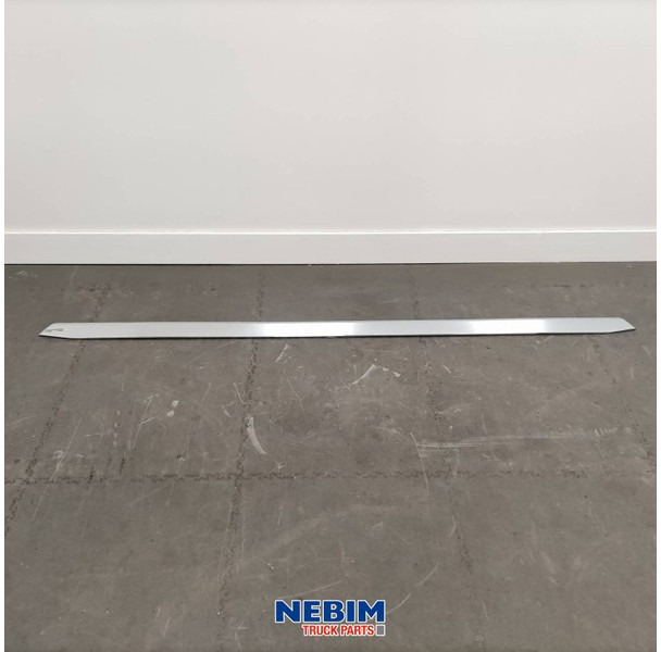 Volvo Volvo - 82248327 - Sierstrip chroom onderste - Запчасти для Грузовиков: фото 1 Volvo Volvo - 82248327 - Sierstrip chroom onderste - Запчасти для Грузовиков: фото 1