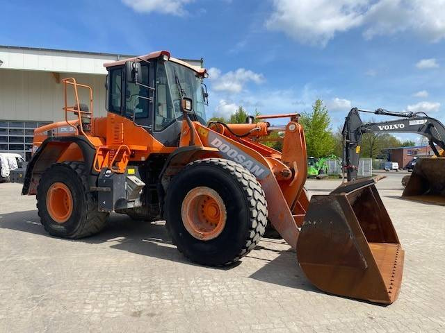 Колёсный погрузчик Doosan DL 300-3 (12005349): фото 7
