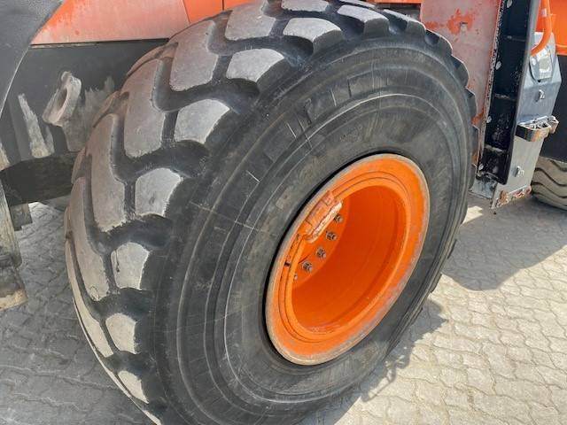 Колёсный погрузчик Doosan DL 300-3 (12005349): фото 14
