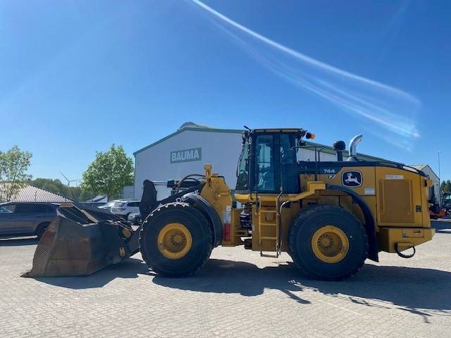John Deere 744 P MIETE / RENTAL (12002124) - Колёсный погрузчик: фото 2 John Deere 744 P MIETE / RENTAL (12002124) - Колёсный погрузчик: фото 2