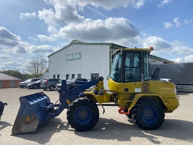 Volvo L 35 G MIETE / RENTAL (12002209) - Колёсный погрузчик: фото 1 Volvo L 35 G MIETE / RENTAL (12002209) - Колёсный погрузчик: фото 1