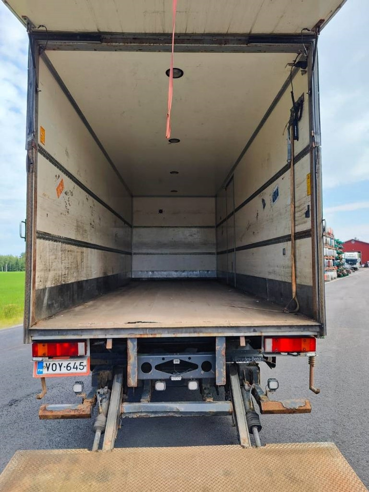 Mercedes-Benz Atego 1224 - Грузовик с закрытым кузовом: фото 5 Mercedes-Benz Atego 1224 - Грузовик с закрытым кузовом: фото 5