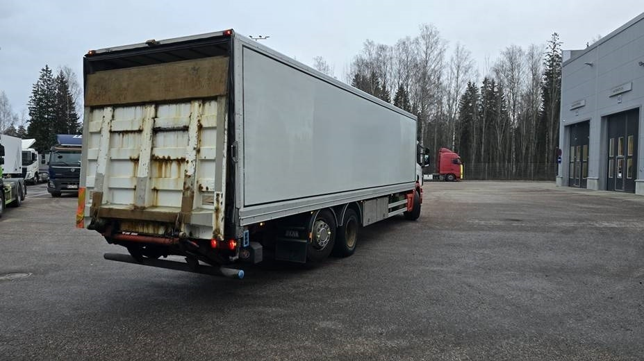 Scania P 230 - Грузовик с закрытым кузовом: фото 4 Scania P 230 - Грузовик с закрытым кузовом: фото 4