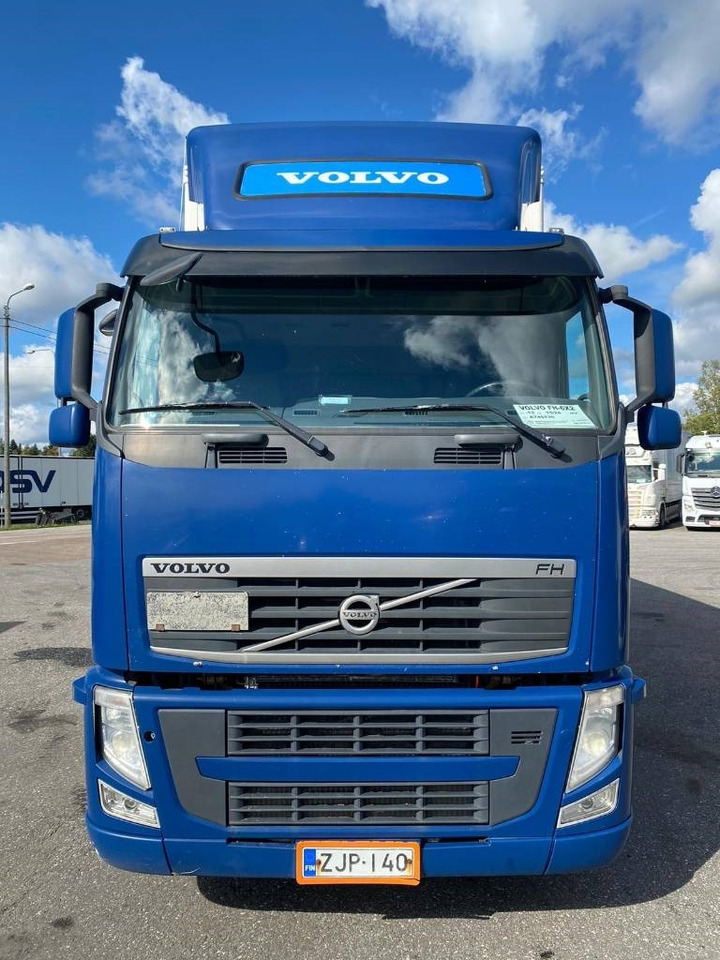 Volvo FH 13 460 - Грузовик с закрытым кузовом: фото 3 Volvo FH 13 460 - Грузовик с закрытым кузовом: фото 3