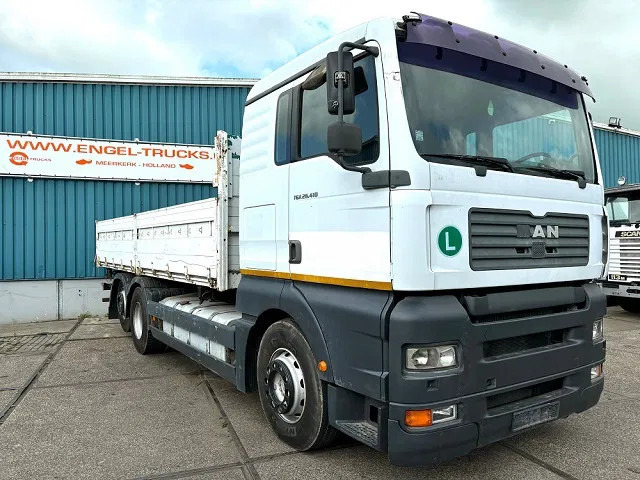 MAN TGA 26.410 XL 6x2 KIPPER (6-CILINDER HEADS) (ZF16 MANUAL GEARBOX / LIFT-AXLE / HYDRAULIC KIT / AIRCONDITIONING) - Самосвал: фото 2 MAN TGA 26.410 XL 6x2 KIPPER (6-CILINDER HEADS) (ZF16 MANUAL GEARBOX / LIFT-AXLE / HYDRAULIC KIT / AIRCONDITIONING) - Самосвал: фото 2
