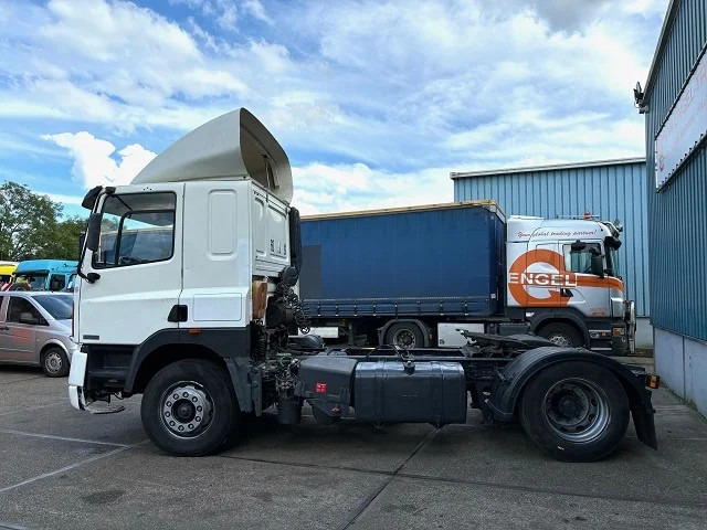DAF 85.400 ATI SLEEPERCAB (EURO 2 / ZF16 MANUAL GEARBOX / ZF-INTARDER) - Тягач: фото 5 DAF 85.400 ATI SLEEPERCAB (EURO 2 / ZF16 MANUAL GEARBOX / ZF-INTARDER) - Тягач: фото 5