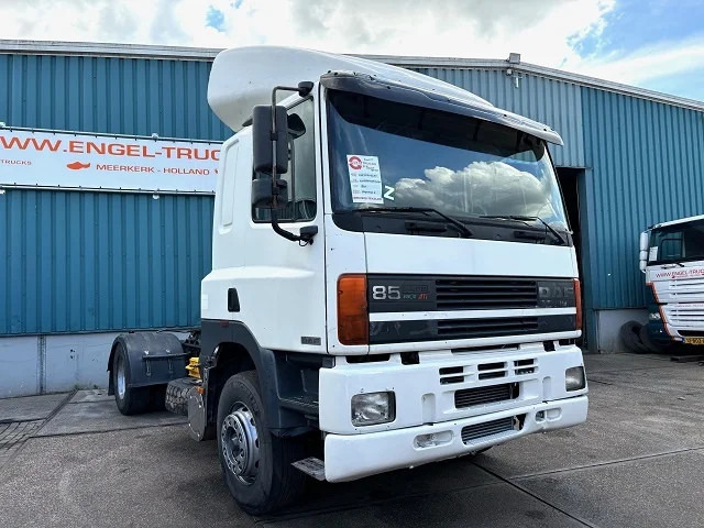 DAF 85.400 ATI SLEEPERCAB (EURO 2 / ZF16 MANUAL GEARBOX / ZF-INTARDER) - Тягач: фото 2 DAF 85.400 ATI SLEEPERCAB (EURO 2 / ZF16 MANUAL GEARBOX / ZF-INTARDER) - Тягач: фото 2