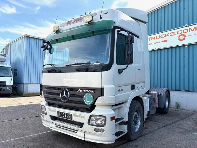 Mercedes-Benz Actros 1846 LS (MP2) (EPS WITH CLUTCH (3 PEDALS) / RETARDER / AIRCONDITIONING / ETC) - Тягач: фото 1 Mercedes-Benz Actros 1846 LS (MP2) (EPS WITH CLUTCH (3 PEDALS) / RETARDER / AIRCONDITIONING / ETC) - Тягач: фото 1