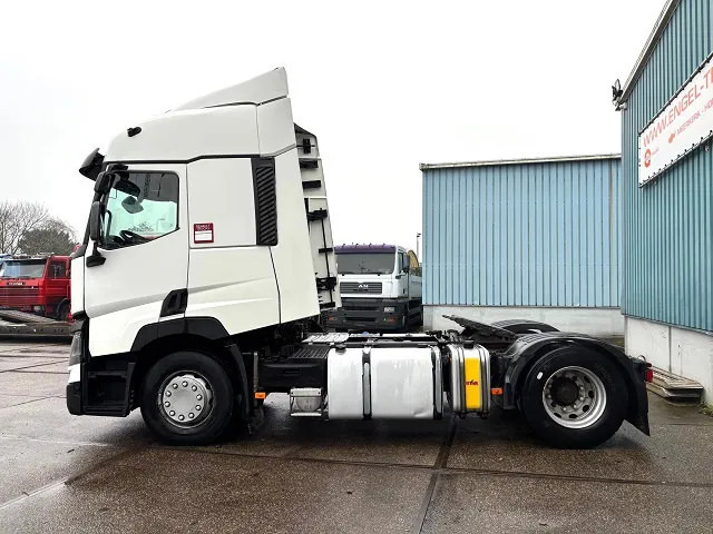 Renault T460 HIGH ROOF 4x2 (EURO 6 / AUTOMATIC GEARBOX / VBI-BRAKE / HYDRAULIC KIT / FRIDGE / AIRCONDITIONING) - Тягач: фото 5 Renault T460 HIGH ROOF 4x2 (EURO 6 / AUTOMATIC GEARBOX / VBI-BRAKE / HYDRAULIC KIT / FRIDGE / AIRCONDITIONING) - Тягач: фото 5