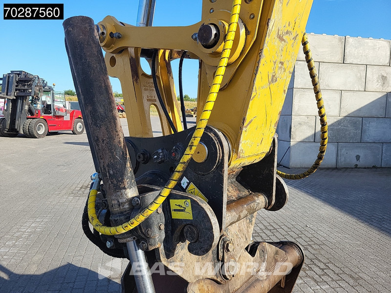 Гусеничный экскаватор Caterpillar 320 -07C: фото 13
