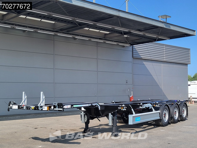 D-Tec VCC-01 3 axles NEW Liftachse Multi' 45ft - Полуприцеп-контейнеровоз/ Сменный кузов: фото 1 D-Tec VCC-01 3 axles NEW Liftachse Multi' 45ft - Полуприцеп-контейнеровоз/ Сменный кузов: фото 1