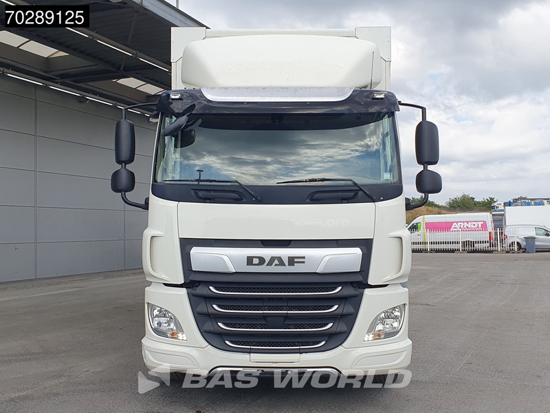 DAF CF 230 4X2 2000kg Ladebordwand Automatic 3 seats ACC Euro 6 - Грузовик с закрытым кузовом: фото 5 DAF CF 230 4X2 2000kg Ladebordwand Automatic 3 seats ACC Euro 6 - Грузовик с закрытым кузовом: фото 5