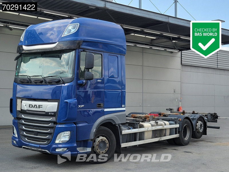 DAF XF 480 XF 6X2 SSC Retarder 2xTanks Liftache ACC Euro 6 - Грузовик-контейнеровоз/ Сменный кузов: фото 1 DAF XF 480 XF 6X2 SSC Retarder 2xTanks Liftache ACC Euro 6 - Грузовик-контейнеровоз/ Сменный кузов: фото 1