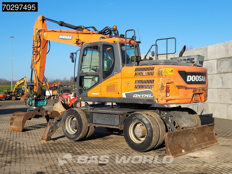Doosan DX170W -5 - Колёсный экскаватор: фото 2 Doosan DX170W -5 - Колёсный экскаватор: фото 2
