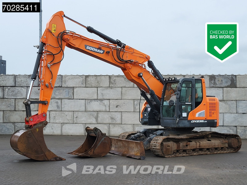 Doosan DX235 LCR-5 BLADE - 2 BUCKETS - GERMAN MACHINE - Гусеничный экскаватор: фото 1 Doosan DX235 LCR-5 BLADE - 2 BUCKETS - GERMAN MACHINE - Гусеничный экскаватор: фото 1