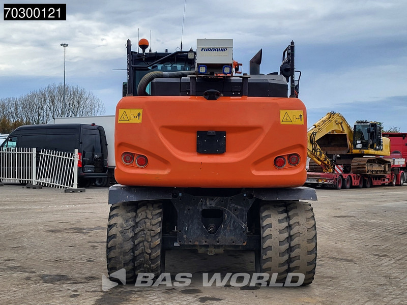 Hitachi ZX140W -6 - Колёсный экскаватор: фото 3 Hitachi ZX140W -6 - Колёсный экскаватор: фото 3