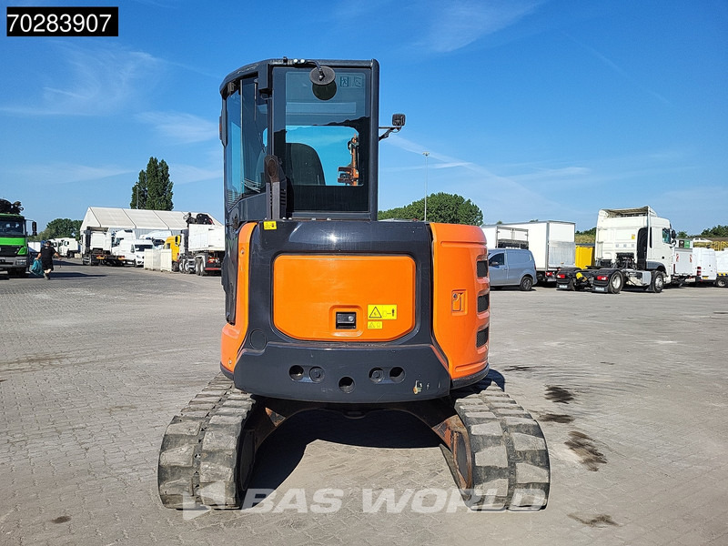 Hitachi ZX55U-6CLR A/C - 3 BUCKETS - Мини-экскаватор: фото 5 Hitachi ZX55U-6CLR A/C - 3 BUCKETS - Мини-экскаватор: фото 5