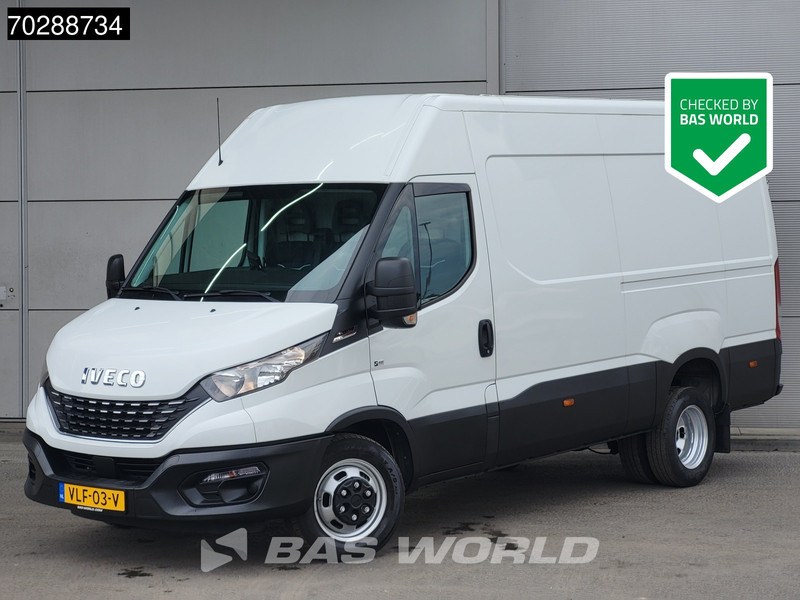 Iveco Daily 35C18 3.0L Automaat Dubbellucht L2H2 3,5t Trekhaak Airco Cruise Camera Euro6 L2 12m3 A/C Towbar Cruise control - Цельнометаллический фургон: фото 1 Iveco Daily 35C18 3.0L Automaat Dubbellucht L2H2 3,5t Trekhaak Airco Cruise Camera Euro6 L2 12m3 A/C Towbar Cruise control - Цельнометаллический фургон: фото 1