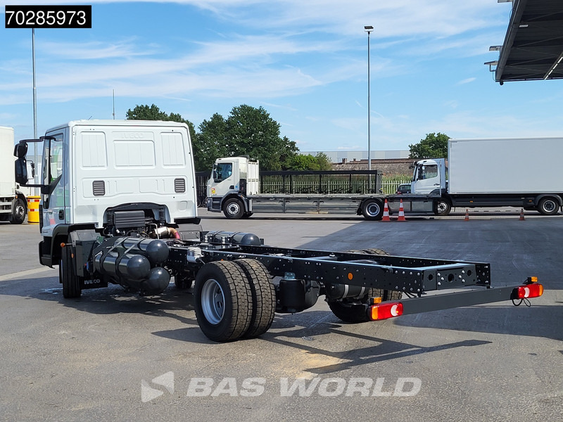 Iveco Eurocargo 120LE210 4X2 6x CNG Tanks Telma Manual Euro 6 - Грузовик-шасси: фото 2 Iveco Eurocargo 120LE210 4X2 6x CNG Tanks Telma Manual Euro 6 - Грузовик-шасси: фото 2