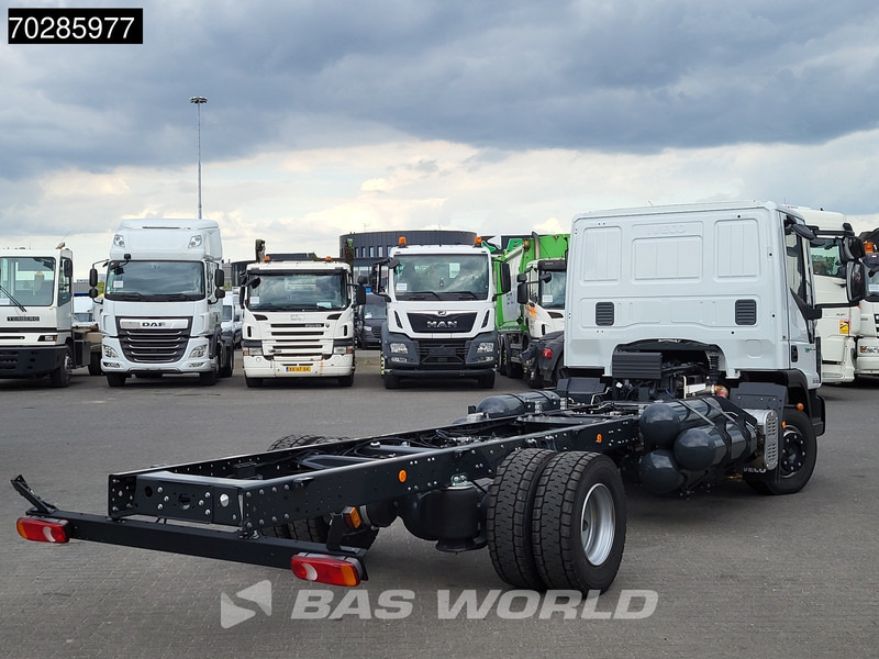 Iveco Eurocargo 120LE210 4X2 Nieuw! CNG 2xTanks Retarder TELMA Euro 6 - Грузовик-шасси: фото 5 Iveco Eurocargo 120LE210 4X2 Nieuw! CNG 2xTanks Retarder TELMA Euro 6 - Грузовик-шасси: фото 5