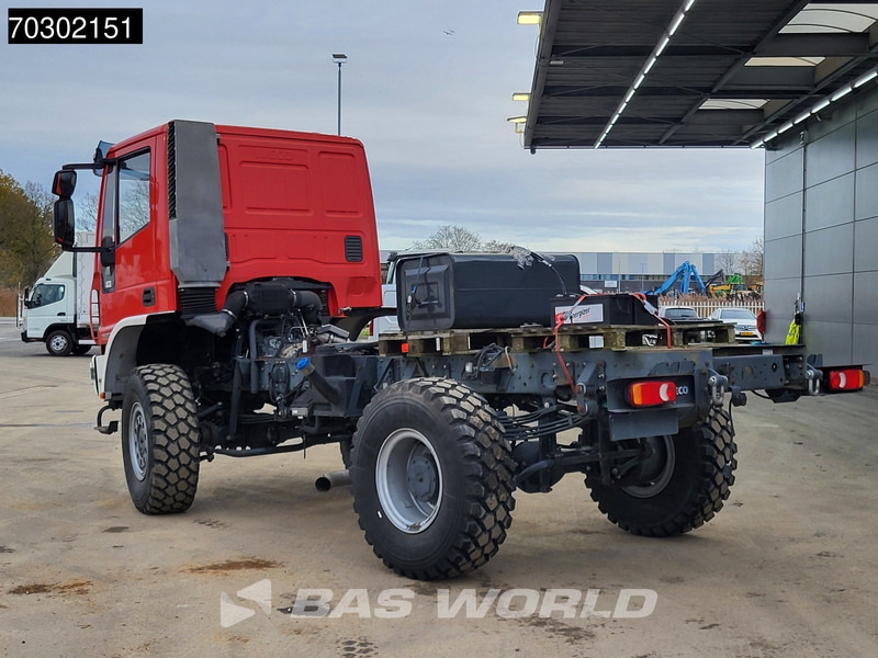 Iveco Eurocargo 150E300 4X4 NEW! 15T chassis 2012 production Euro 5 - Грузовик-шасси: фото 2 Iveco Eurocargo 150E300 4X4 NEW! 15T chassis 2012 production Euro 5 - Грузовик-шасси: фото 2