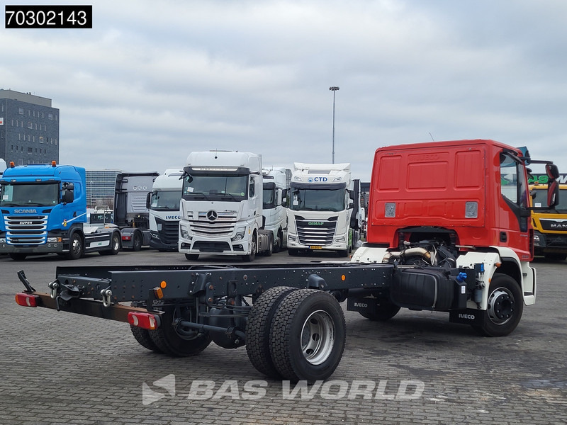 Iveco Eurocargo 180E320 4X2 NEW! 18T chassis 2017 production Euro 6 - Грузовик-шасси: фото 5 Iveco Eurocargo 180E320 4X2 NEW! 18T chassis 2017 production Euro 6 - Грузовик-шасси: фото 5