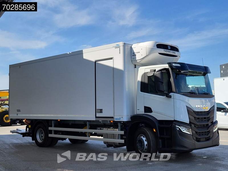 Iveco S-Way 400 4X2 NEW! 19t Thermo King T-1200 ATP Automatic 2000kg Ladebordwand Euro 6 - Рефрижератор: фото 3 Iveco S-Way 400 4X2 NEW! 19t Thermo King T-1200 ATP Automatic 2000kg Ladebordwand Euro 6 - Рефрижератор: фото 3