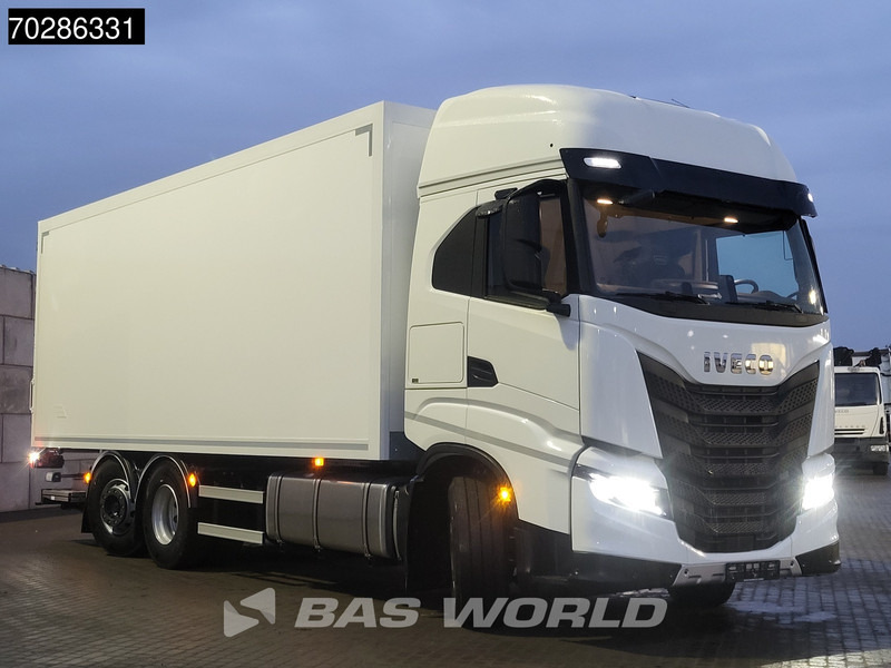 Iveco S-Way 490 6X2 2000kg Ladebordwand Lift/Steering Axle Automatic Navi ACC Euro 6 - Грузовик с закрытым кузовом: фото 3 Iveco S-Way 490 6X2 2000kg Ladebordwand Lift/Steering Axle Automatic Navi ACC Euro 6 - Грузовик с закрытым кузовом: фото 3