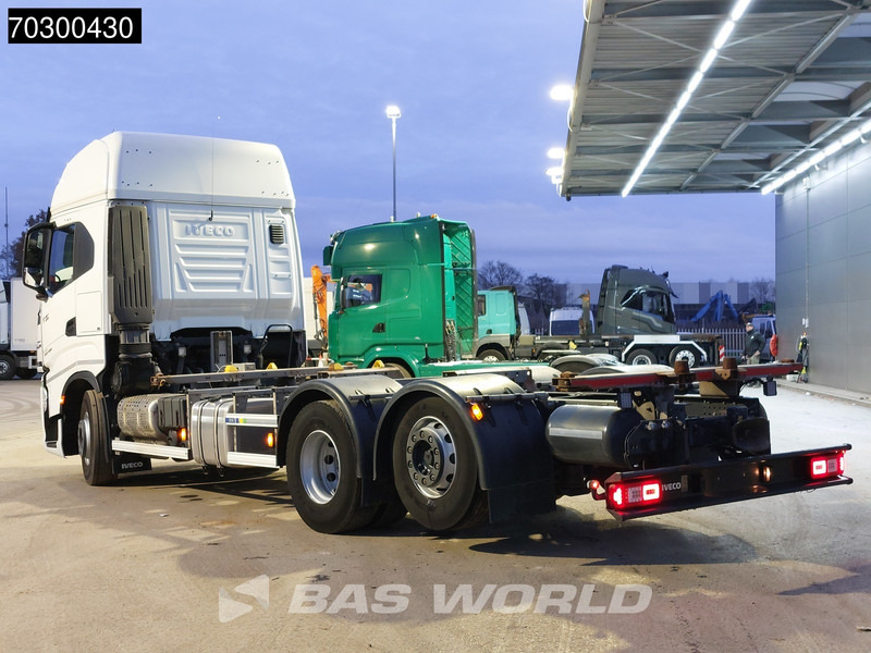 Iveco S-Way 510 6X2 Retarder Full Air Lift Axle BDF Euro 6 - Грузовик-контейнеровоз/ Сменный кузов: фото 2 Iveco S-Way 510 6X2 Retarder Full Air Lift Axle BDF Euro 6 - Грузовик-контейнеровоз/ Сменный кузов: фото 2