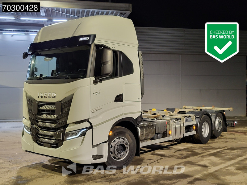 Iveco S-Way 510 6X2 Retarder Full Air Lift Axle BDF Euro 6 - Грузовик-контейнеровоз/ Сменный кузов: фото 1 Iveco S-Way 510 6X2 Retarder Full Air Lift Axle BDF Euro 6 - Грузовик-контейнеровоз/ Сменный кузов: фото 1