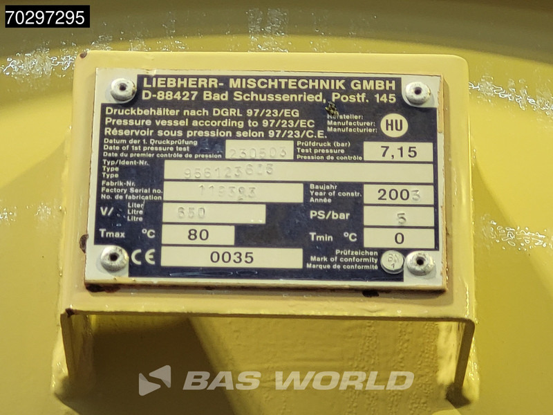 Автобетоносмеситель MAN 35.363 8X4 9m3 Liebherr mixer Big-Axle Steelsuspension Automatic Euro 3: фото 15 Автобетоносмеситель MAN 35.363 8X4 9m3 Liebherr mixer Big-Axle Steelsuspension Automatic Euro 3: фото 15