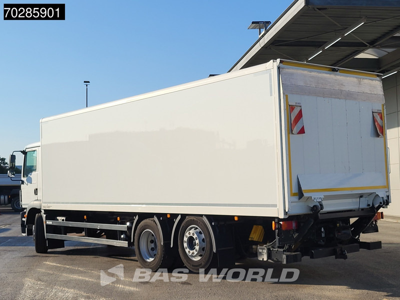 MAN TGM 26.320 6X2 26tonner Automatic Ladebordwand Liftachse Navi Euro 6 - Грузовик с закрытым кузовом: фото 2 MAN TGM 26.320 6X2 26tonner Automatic Ladebordwand Liftachse Navi Euro 6 - Грузовик с закрытым кузовом: фото 2