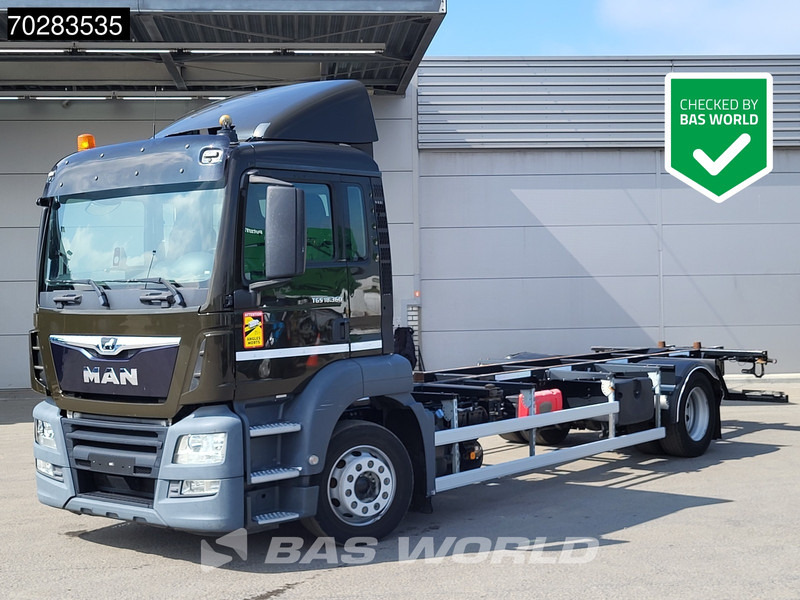 MAN TGS 18.360 834 4X2 19tonner BDF Automatic Navi Euro 6 - Грузовик-контейнеровоз/ Сменный кузов: фото 1 MAN TGS 18.360 834 4X2 19tonner BDF Automatic Navi Euro 6 - Грузовик-контейнеровоз/ Сменный кузов: фото 1