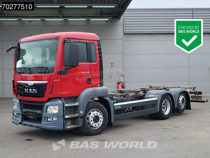 MAN TGS 26.320 6X2 BDF ADR Lift+lenkasche Automatic Euro 6 - Грузовик-контейнеровоз/ Сменный кузов: фото 1 MAN TGS 26.320 6X2 BDF ADR Lift+lenkasche Automatic Euro 6 - Грузовик-контейнеровоз/ Сменный кузов: фото 1