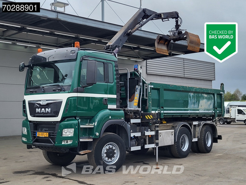 MAN TGS 33.440 TGS 6X6 NL-Truck 12m3 Jansen Tipper HMF 1643 Crane Steering-Axle Big-Axle Automatic Euro 6 - Самосвал, Автоманипулятор: фото 1 MAN TGS 33.440 TGS 6X6 NL-Truck 12m3 Jansen Tipper HMF 1643 Crane Steering-Axle Big-Axle Automatic Euro 6 - Самосвал, Автоманипулятор: фото 1