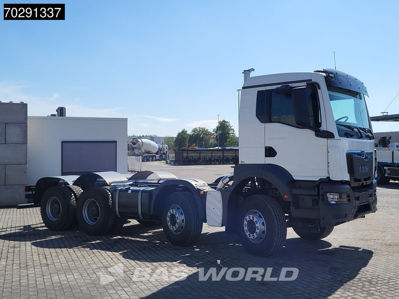 MAN TGS 41.400 8X4 New! Steelsuspension Big-Axle Manual Euro 2 - Грузовик-шасси: фото 3 MAN TGS 41.400 8X4 New! Steelsuspension Big-Axle Manual Euro 2 - Грузовик-шасси: фото 3