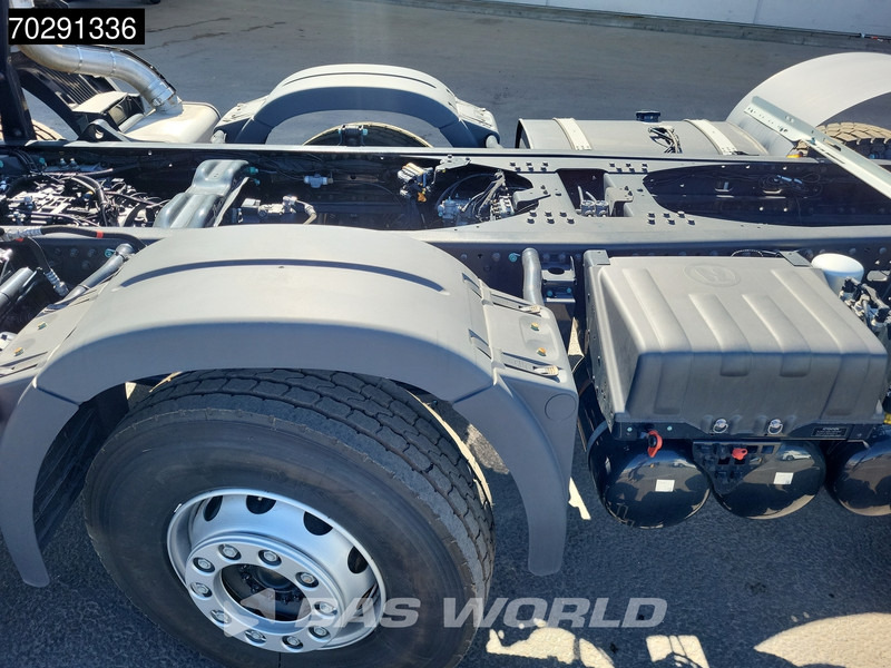 Новый Грузовик-шасси MAN TGS 41.400 8X4 New! Steelsuspension Big-Axle Manual Euro 2: фото 11 Новый Грузовик-шасси MAN TGS 41.400 8X4 New! Steelsuspension Big-Axle Manual Euro 2: фото 11