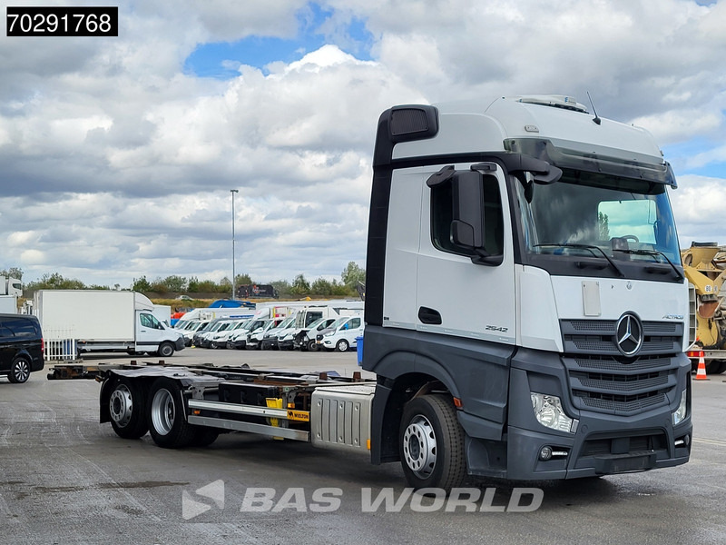 Mercedes-Benz Actros 2542 Actros 6X2 BigSpace Standklima Euro 6 - Грузовик-контейнеровоз/ Сменный кузов: фото 3 Mercedes-Benz Actros 2542 Actros 6X2 BigSpace Standklima Euro 6 - Грузовик-контейнеровоз/ Сменный кузов: фото 3