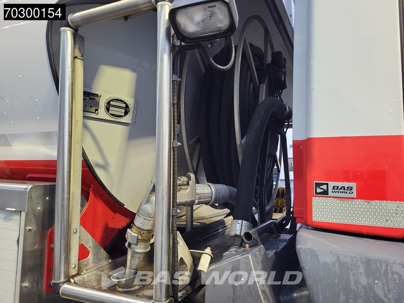 Грузовик-цистерна для транспортировки топлива Mercedes-Benz Antos 1824 4X2 13500ltr Fuel tanker 4 comparments ADR Automatic Euro 6: фото 13